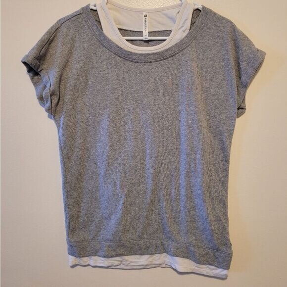 Fabletics Gray Short Sleeve Women's Sweatshirt - Picture 1 of 5